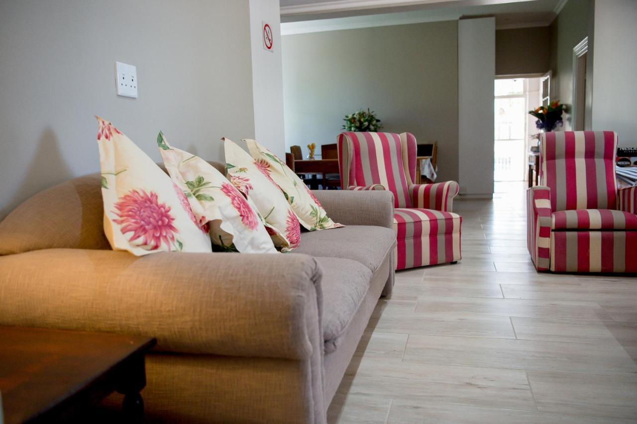 רוברטסון Plumbago Cottages מראה חיצוני תמונה