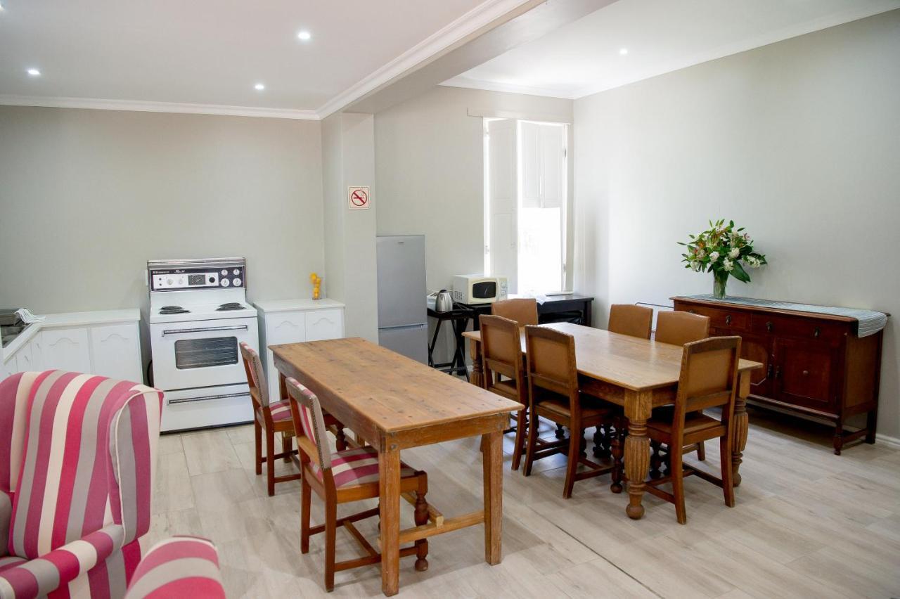 רוברטסון Plumbago Cottages מראה חיצוני תמונה
